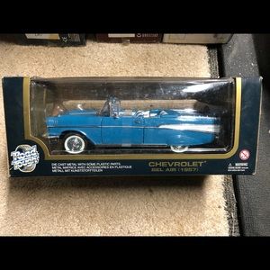 Road Tough 1957 Chevrolet Bel Air die cast